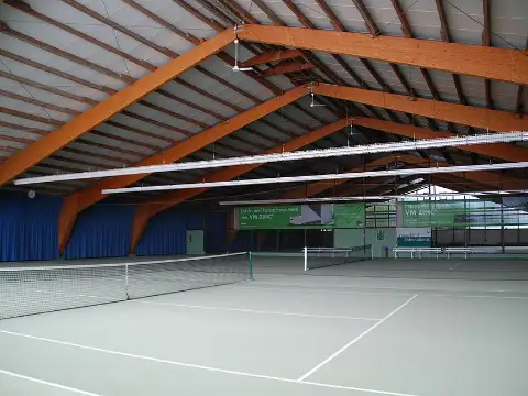 tenisa halle (ilustratīvs)