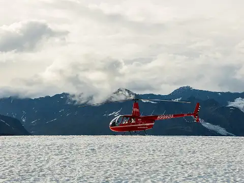 helikopters (ilustratīvs)