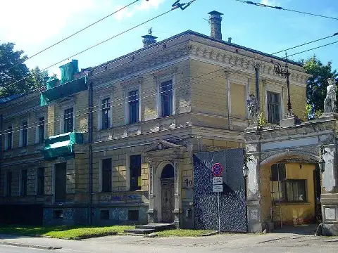K.K. fon Stricka villa