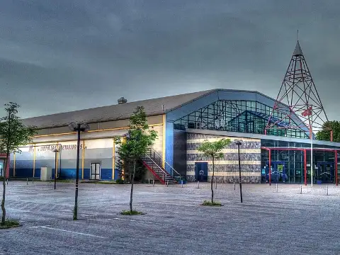 Liepājas Olimpiskā centra ledus halle