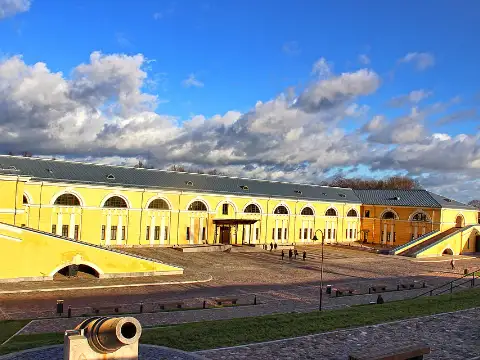 Cietokšņa arsenāls