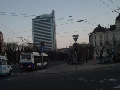 Viesnīca “Latvija”