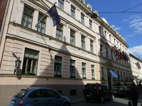 Grand Palace Hotel