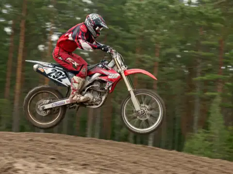 motokross (ilustratīvs)