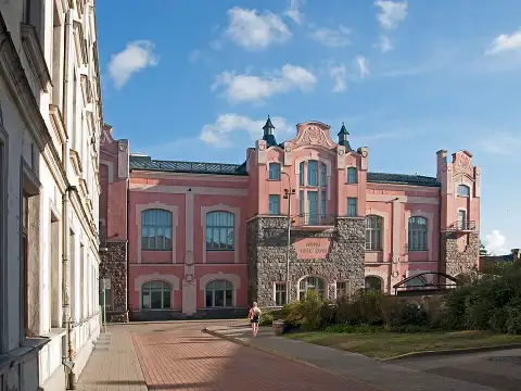 Ventspils Jaunrades nams